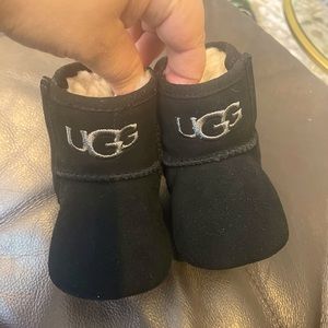 UGG baby Velcro booties